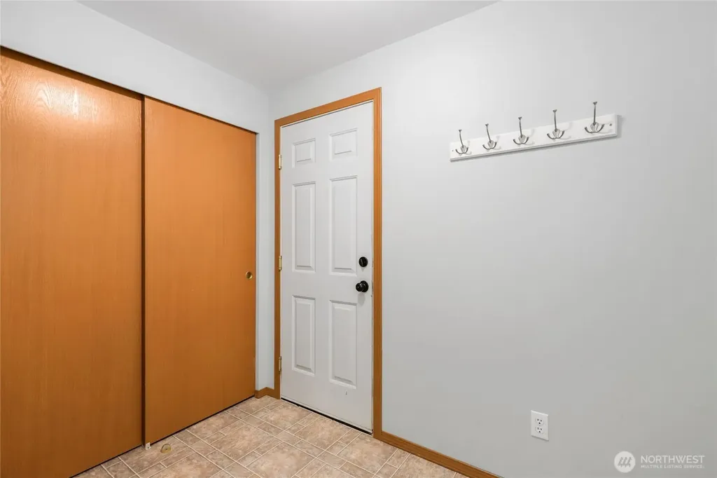 2461 Cantu Lane NW Seabeck WA 98380