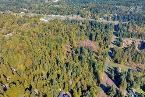 123 123rd Avenue NE Lake Stevens WA 98258