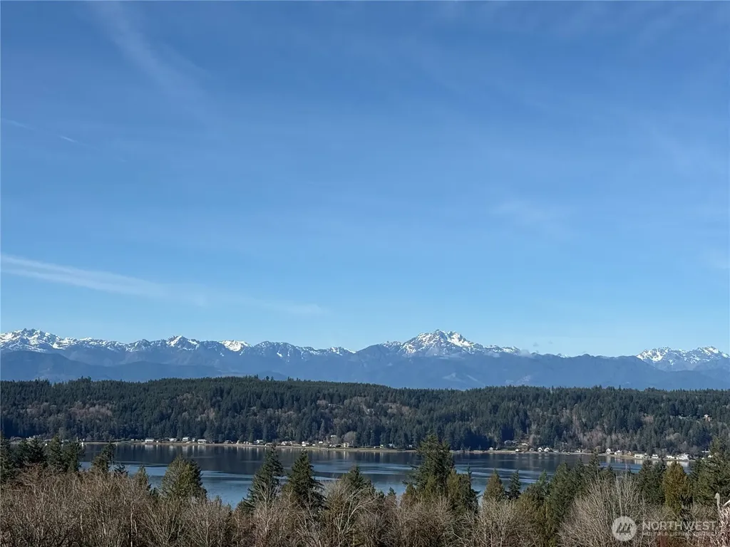 9 Rimstone Loop Belfair WA 98528
