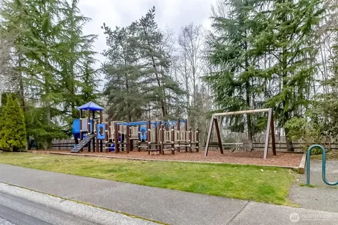 15204 48th Avenue SE Everett WA 98208