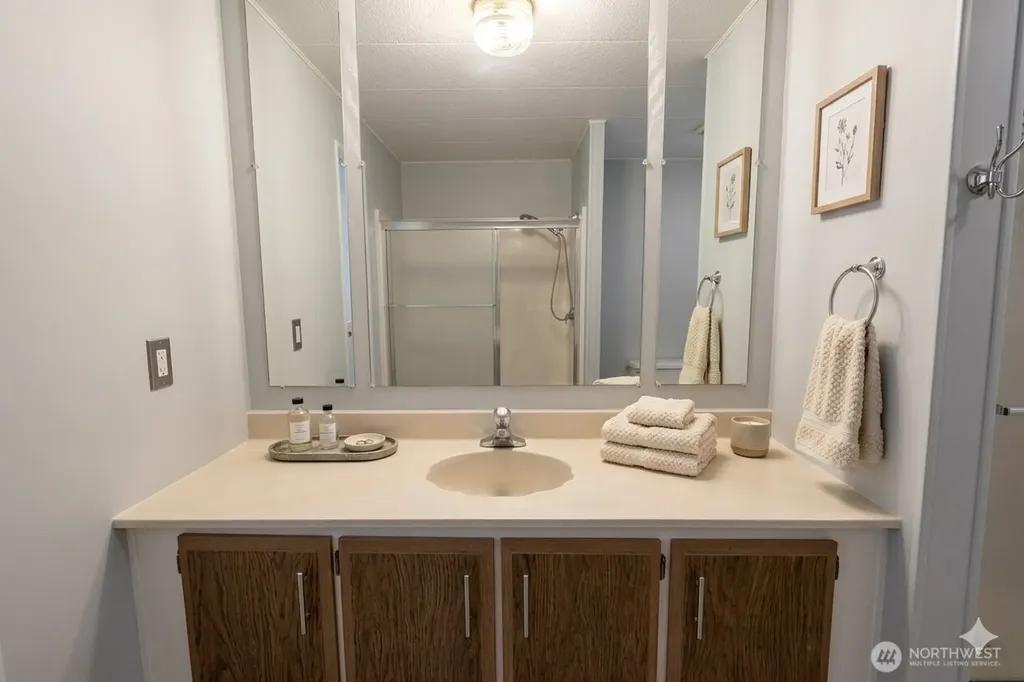 1200 Lincoln Street Bellingham WA 98229