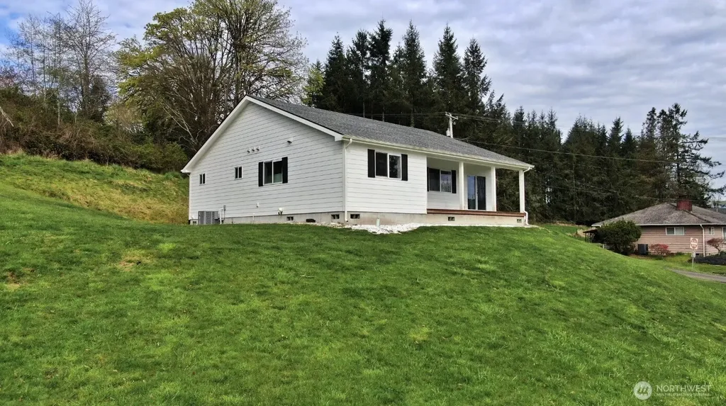 600 Harrison Street N South Bend WA 98586