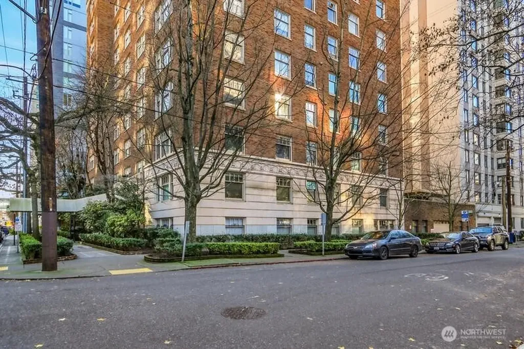 1017 Minor Avenue Seattle WA 98104
