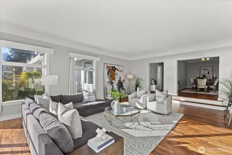 307 W Highland Drive Seattle WA 98119