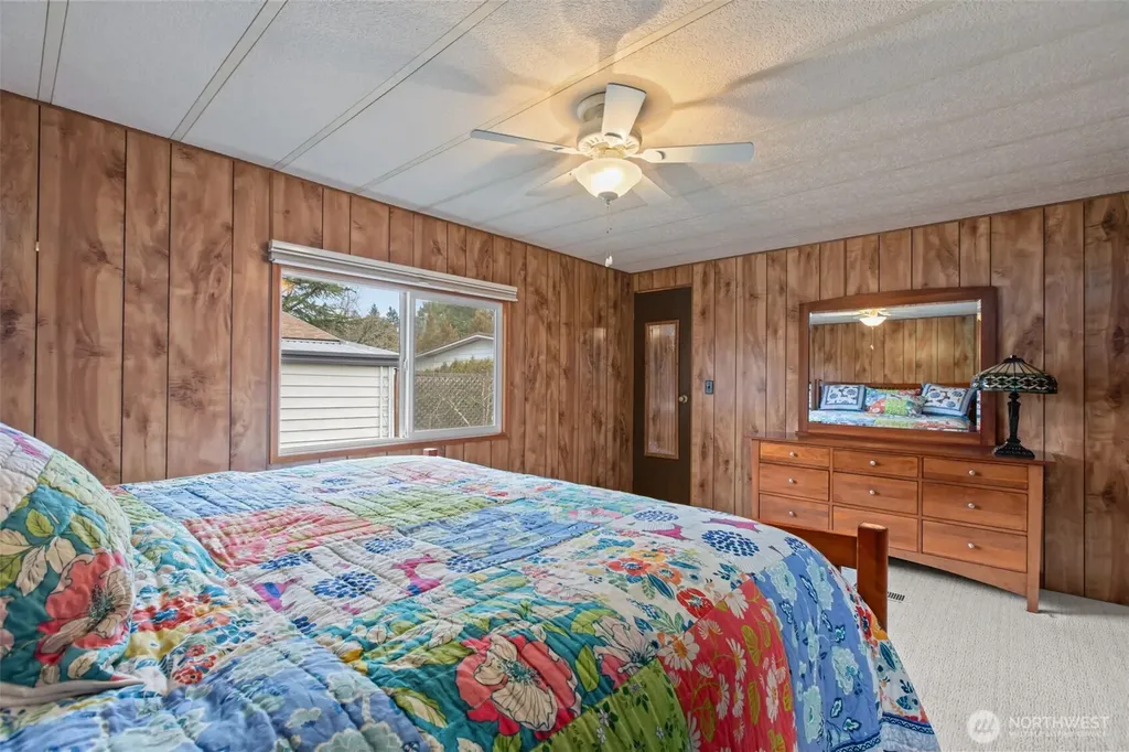 11436 SE 208th Street Kent WA 98031