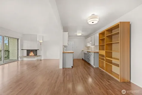 2500 81st Avenue SE Mercer Island WA 98040