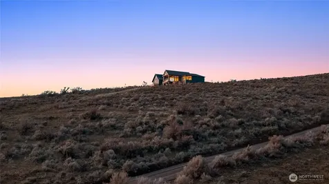 6083 Secret Canyon Road Ellensburg WA 98926