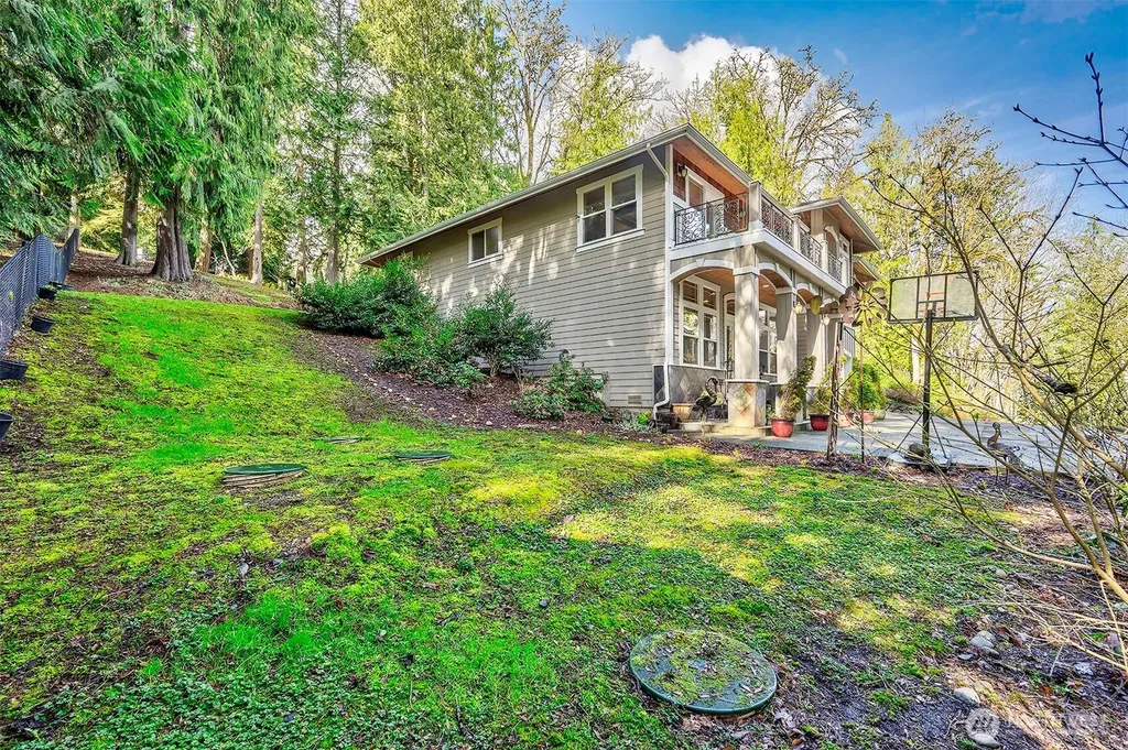 5235 279th Avenue NE Redmond WA 98053