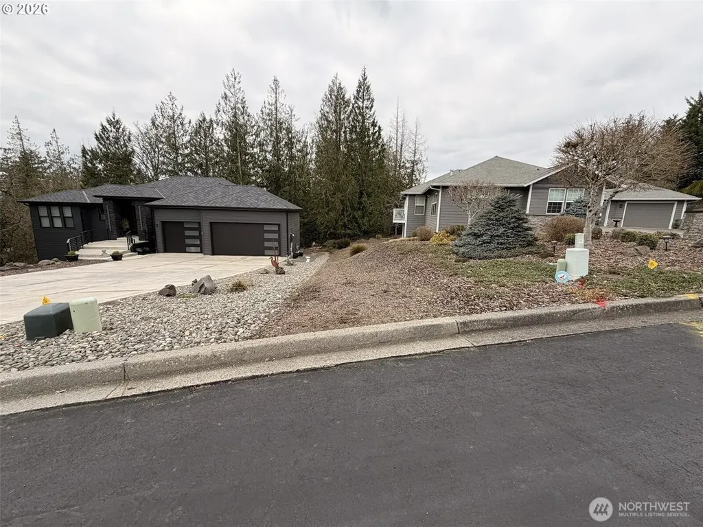 4 Forest Hill Estate Longview WA 98632