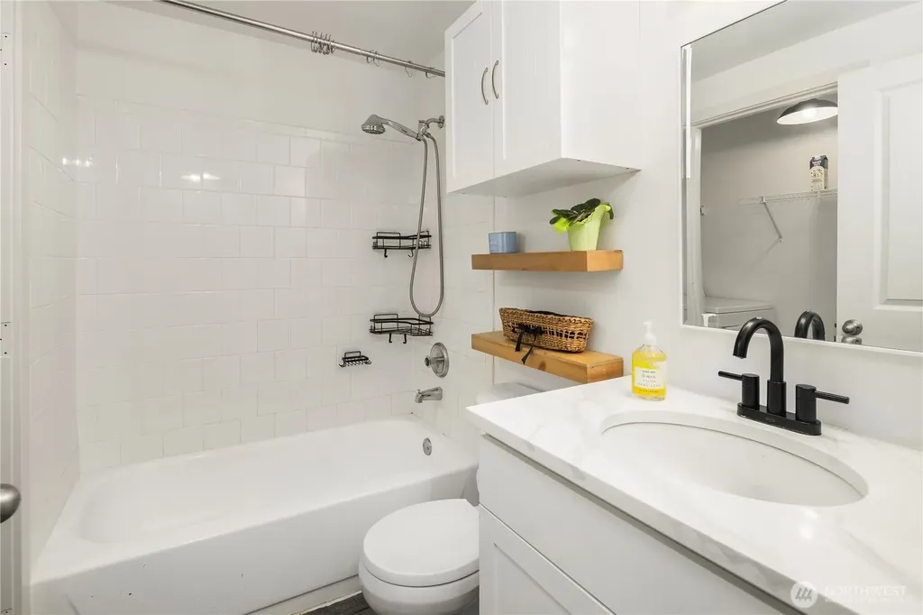 14006 NE 181st Place Woodinville WA 98072