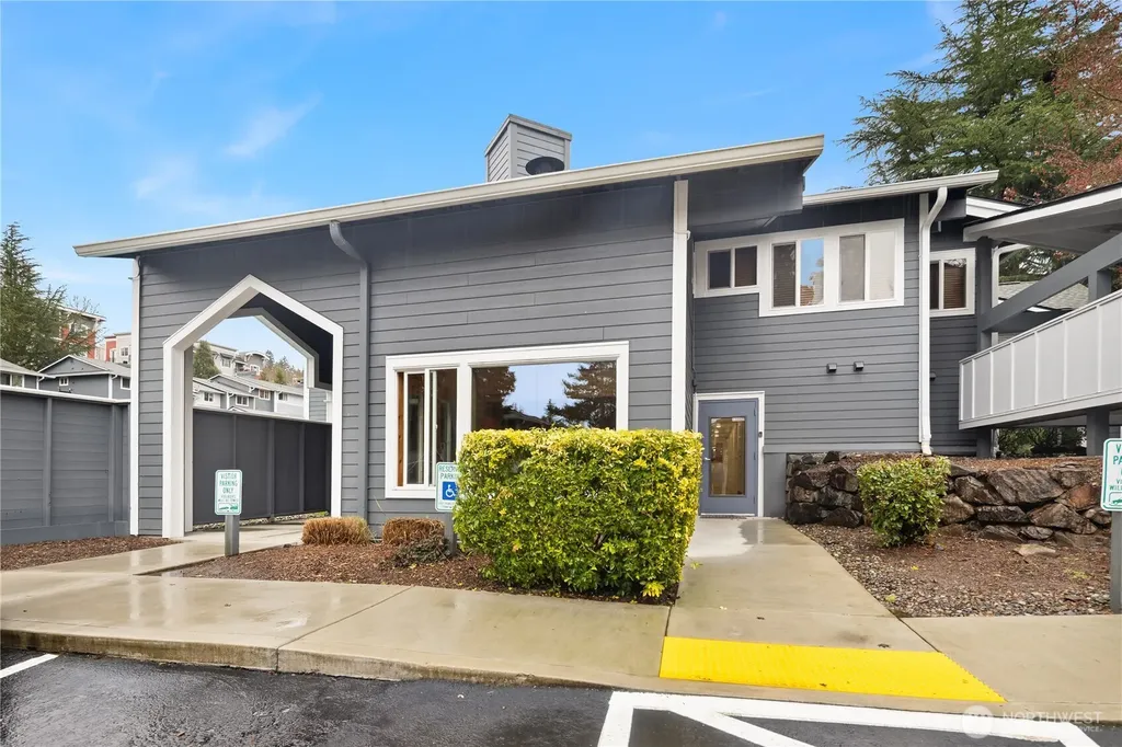 14006 NE 181st Place Woodinville WA 98072