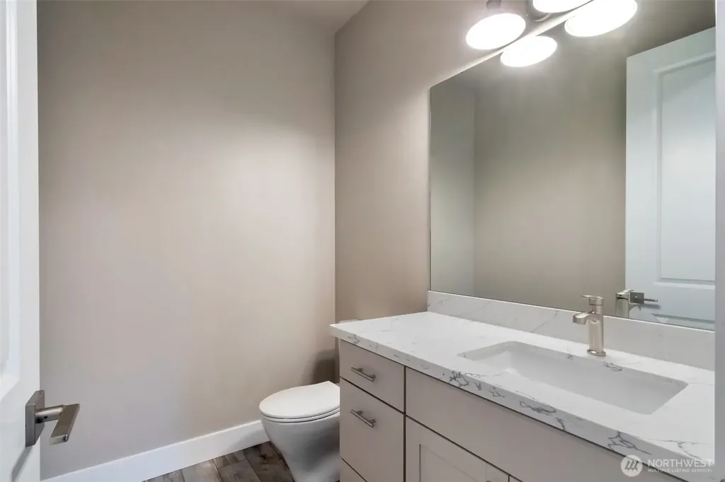 4940 Johnson Street NW Bremerton WA 98311