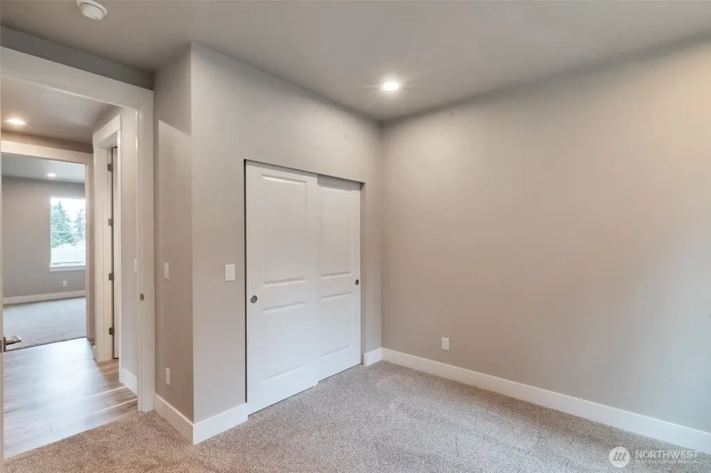 4940 Johnson Street NW Bremerton WA 98311