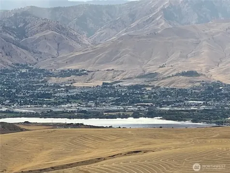 2025 Cougar Ridge Road East Wenatchee WA 98802