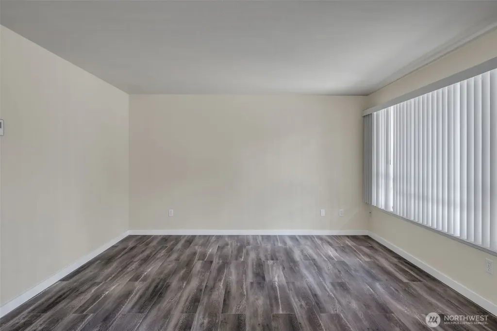 748 S Cloverdale Street Seattle WA 98108
