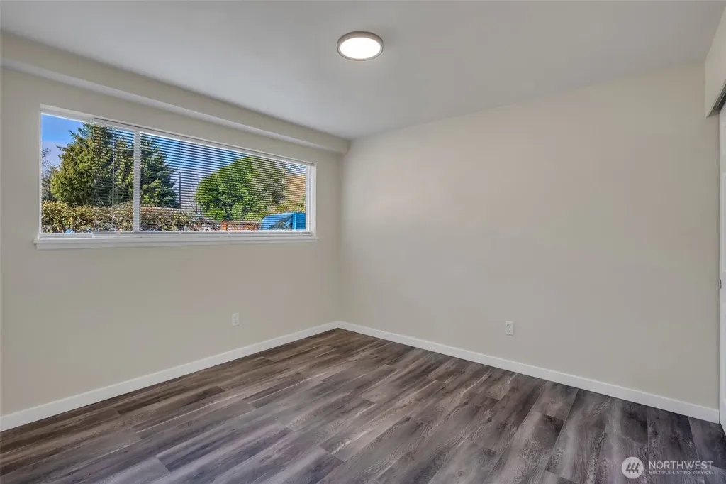 748 S Cloverdale Street Seattle WA 98108