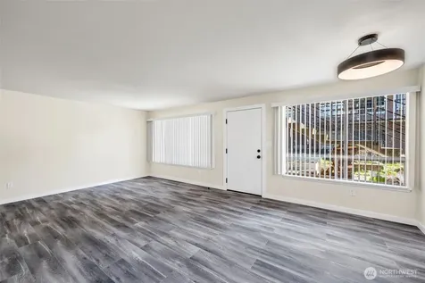748 S Cloverdale Street Seattle WA 98108