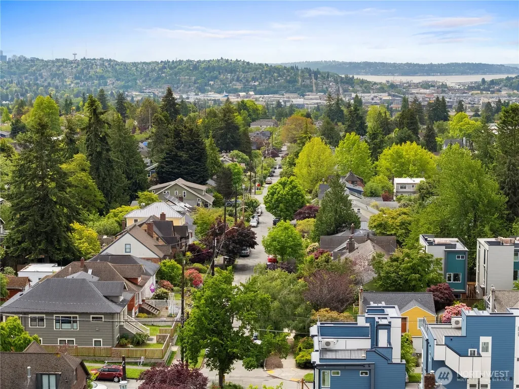 8303 12th Avenue NW Seattle WA 98117