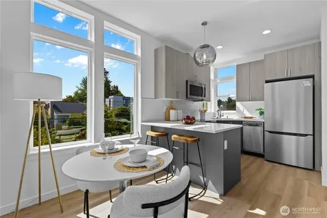 8303 12th Avenue NW Seattle WA 98117