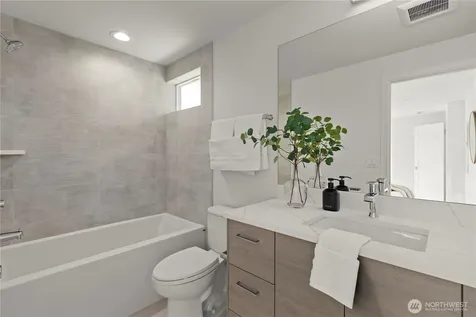 8303 12th Avenue NW Seattle WA 98117