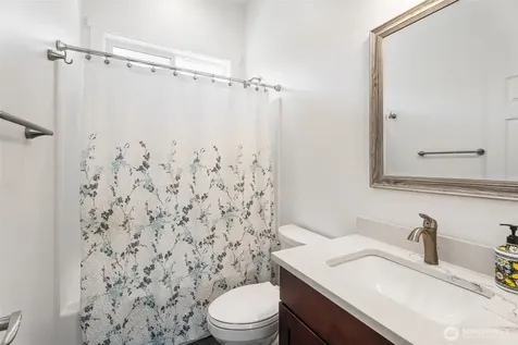 1038 Crest Loop Entiat WA 98822