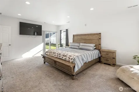 1038 Crest Loop Entiat WA 98822