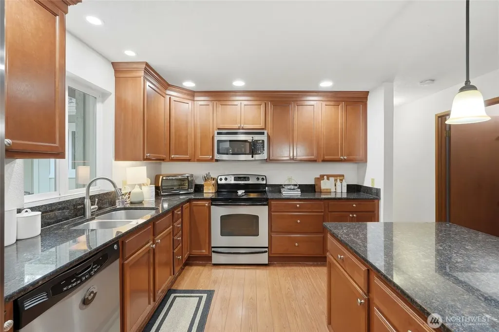 16008 Mink Road NE Woodinville WA 98077