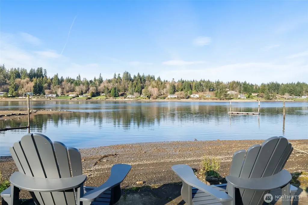 370 SE Whitecap Alley Shelton WA 98584