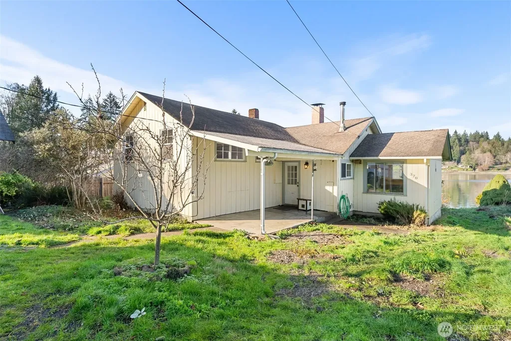 370 SE Whitecap Alley Shelton WA 98584