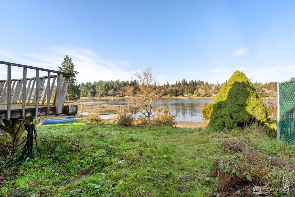 370 SE Whitecap Alley Shelton WA 98584