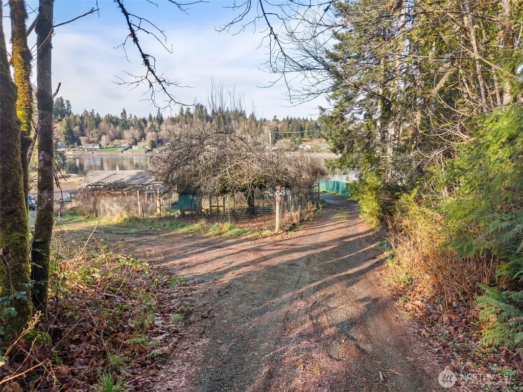 370 SE Whitecap Alley Shelton WA 98584