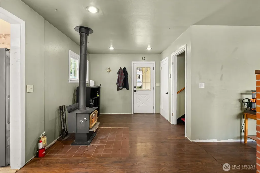 370 SE Whitecap Alley Shelton WA 98584