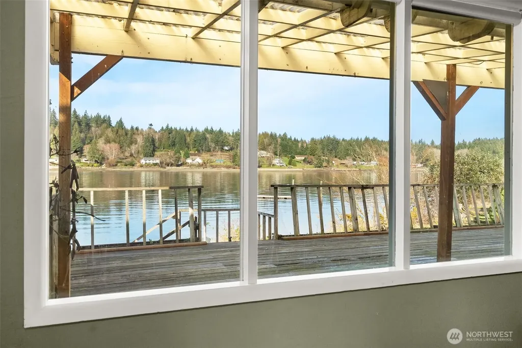 370 SE Whitecap Alley Shelton WA 98584