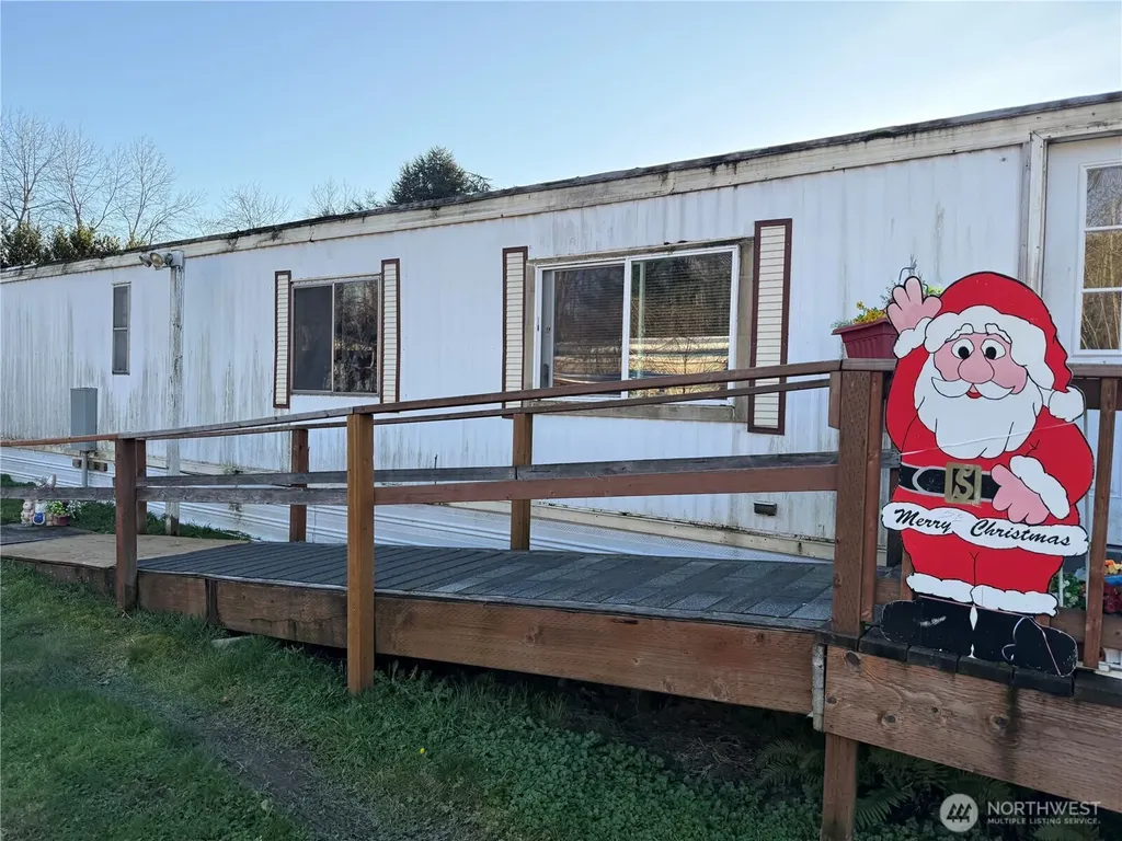 8504 37th Street Ct E Puyallup WA 98371