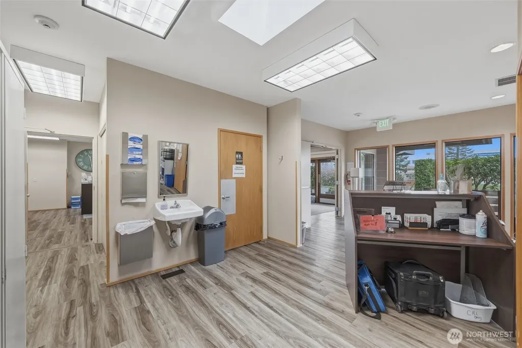 3010 Squalicum Parkway Bellingham WA 98225