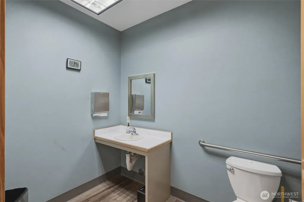 3010 Squalicum Parkway Bellingham WA 98225