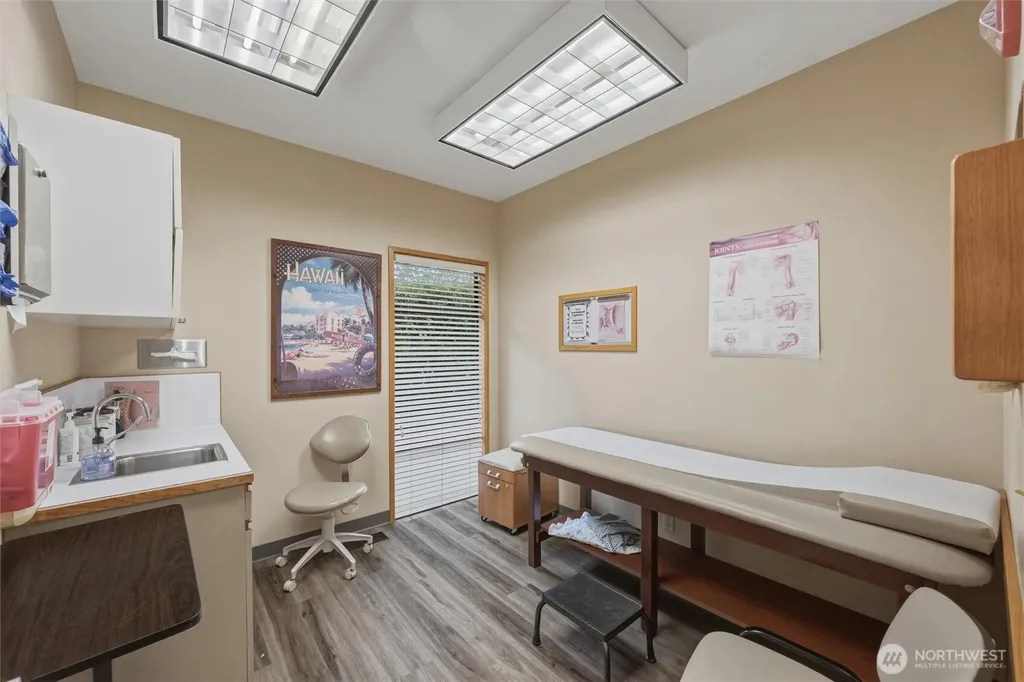 3010 Squalicum Parkway Bellingham WA 98225