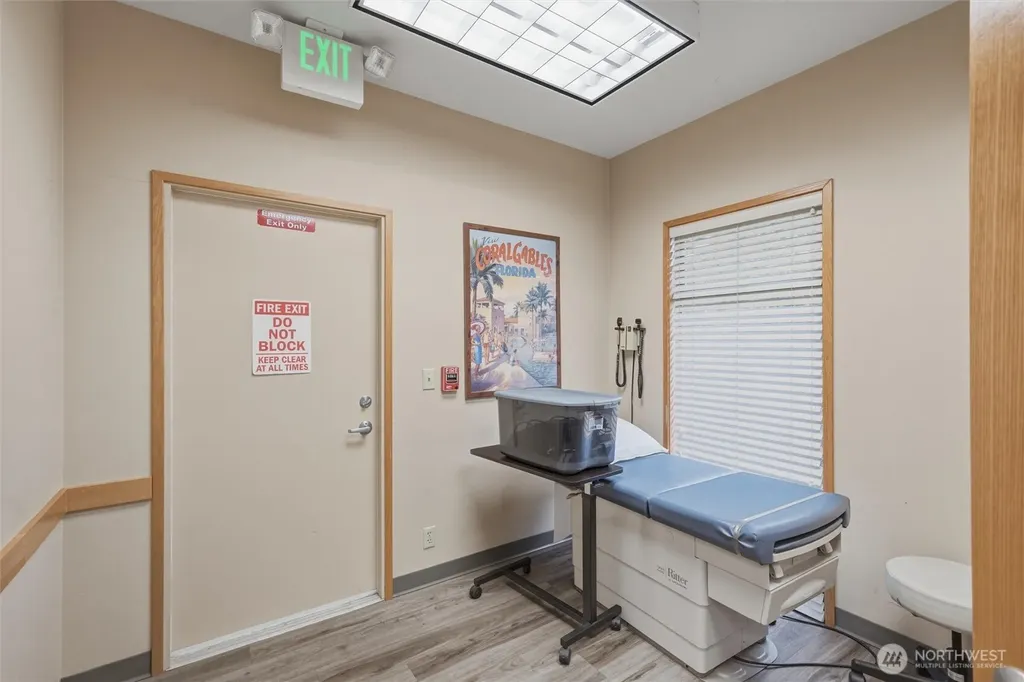 3010 Squalicum Parkway Bellingham WA 98225