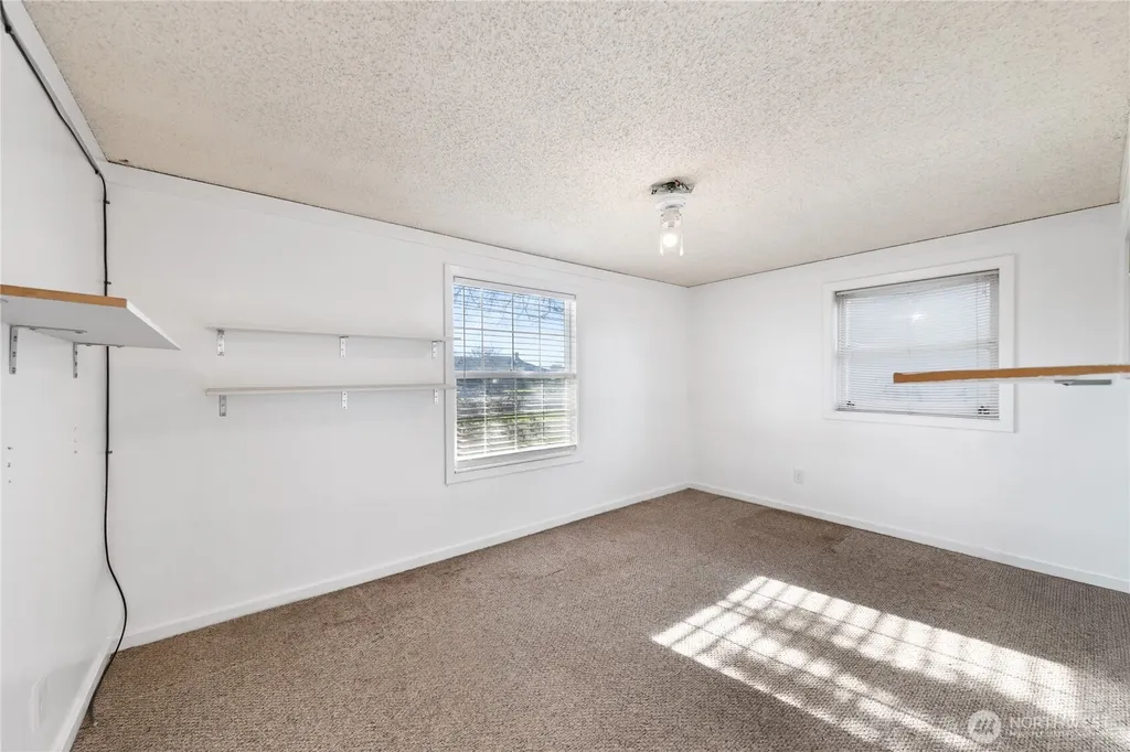 16779 State Route 536 Mount Vernon WA 98273