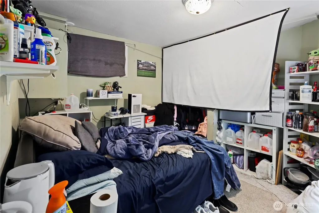 12206 1st Avenue S Seattle WA 98168