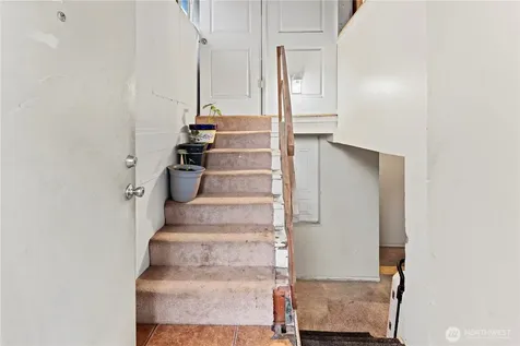 12206 1st Avenue S Seattle WA 98168