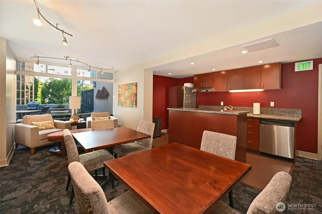 2100 3rd Avenue Seattle WA 98121