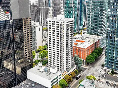 2100 3rd Avenue Seattle WA 98121