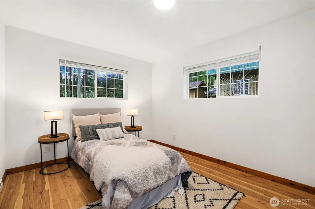7217 SE Scomanov Lane Olalla WA 98359
