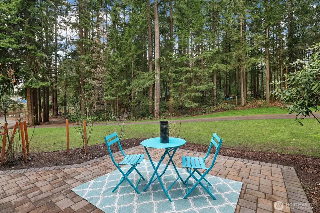 7217 SE Scomanov Lane Olalla WA 98359