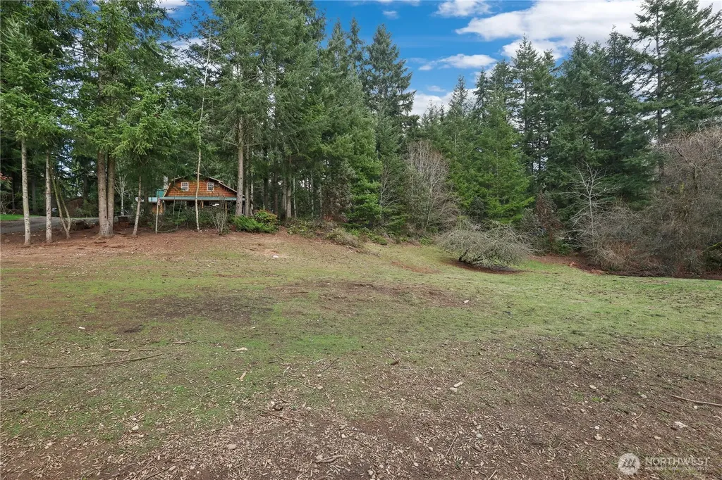 7217 SE Scomanov Lane Olalla WA 98359