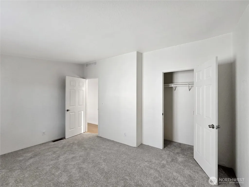 165 Nix Lane Centralia WA 98531