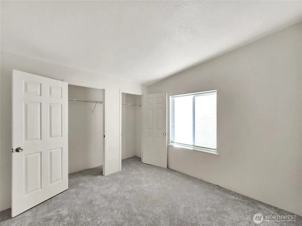 165 Nix Lane Centralia WA 98531