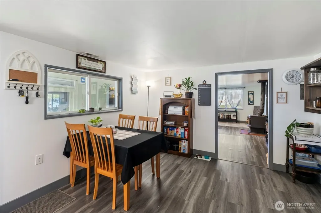209 Drews Prairie Road Toledo WA 98591