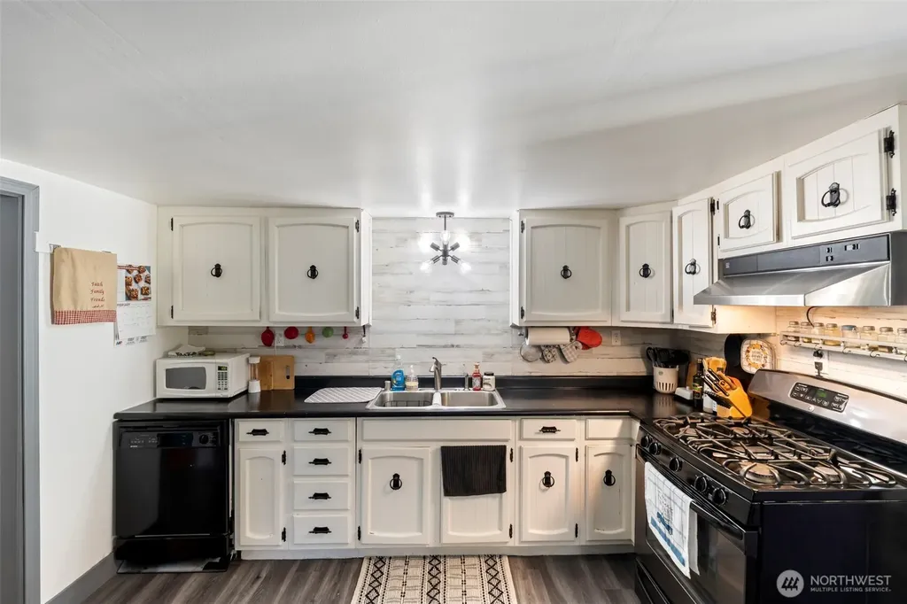 209 Drews Prairie Road Toledo WA 98591